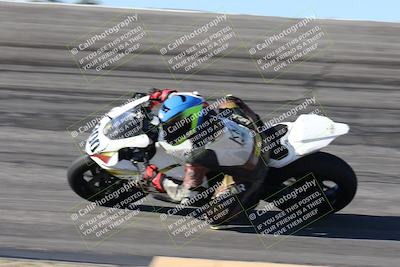 media/Jan-16-2026-CVMA Friday Practice (Fri) [[6f2bf47531]]/3-Racer 2/Session 2 Bowl Entry Pans/